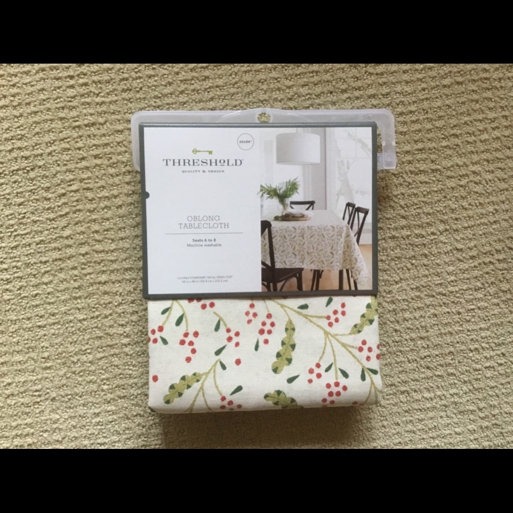 Holly Tablecloth Oblong 60” x 84” Seats 6 to 8